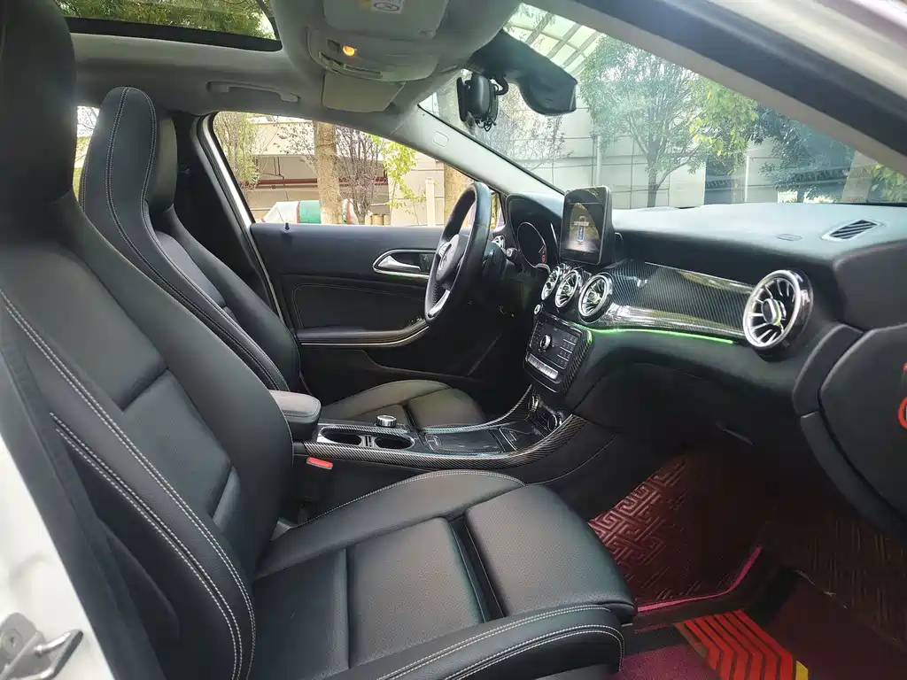 Mercedes-Benz GLA — миниатюра 17