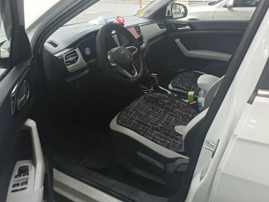 Volkswagen Tharu — миниатюра 9