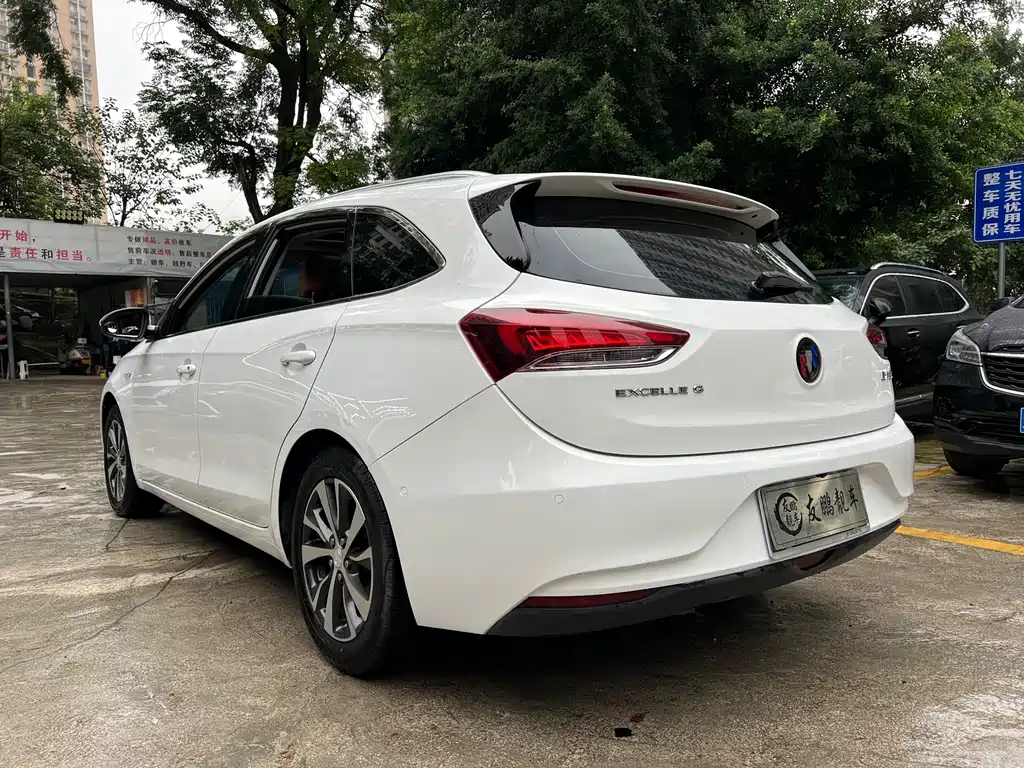 Buick Excelle — миниатюра 17