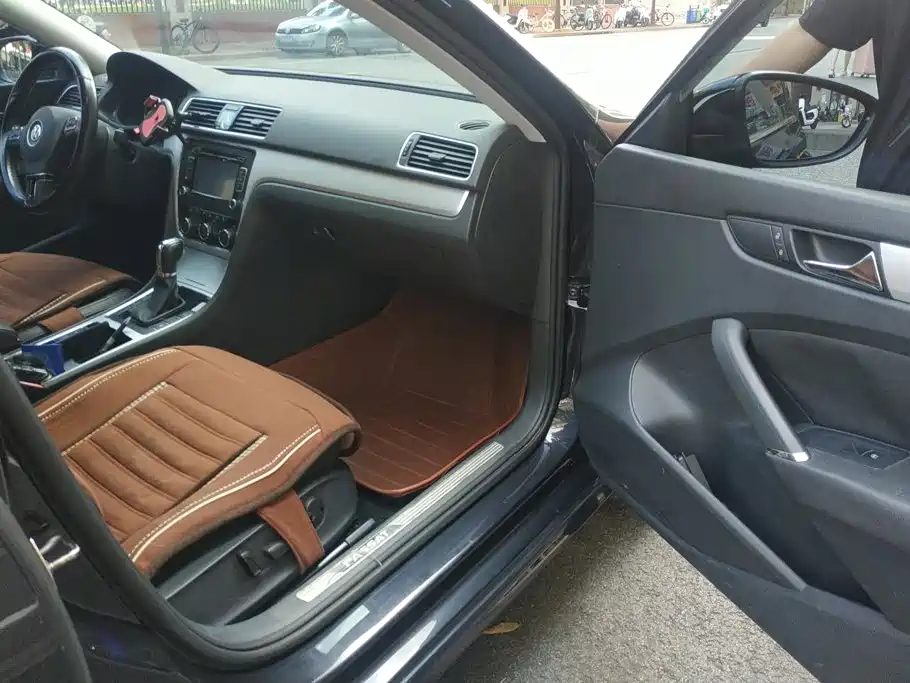 Volkswagen Passat — миниатюра 8