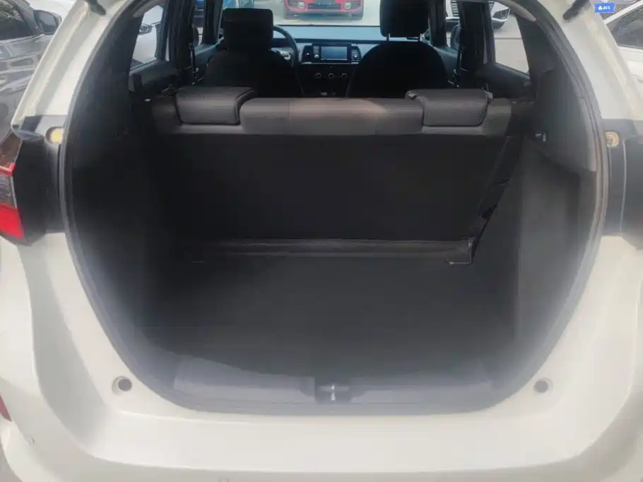 Honda Fit — миниатюра 4