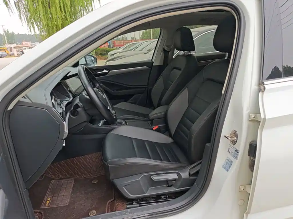 Volkswagen Sagitar — миниатюра 15