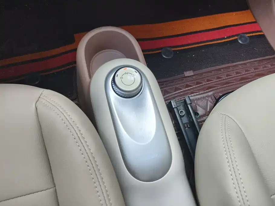 Wuling MINIEV — миниатюра 16