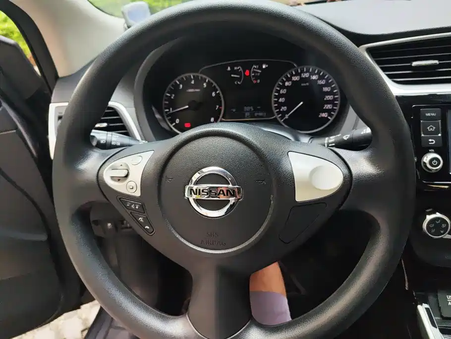 Nissan Sylphy — миниатюра 14