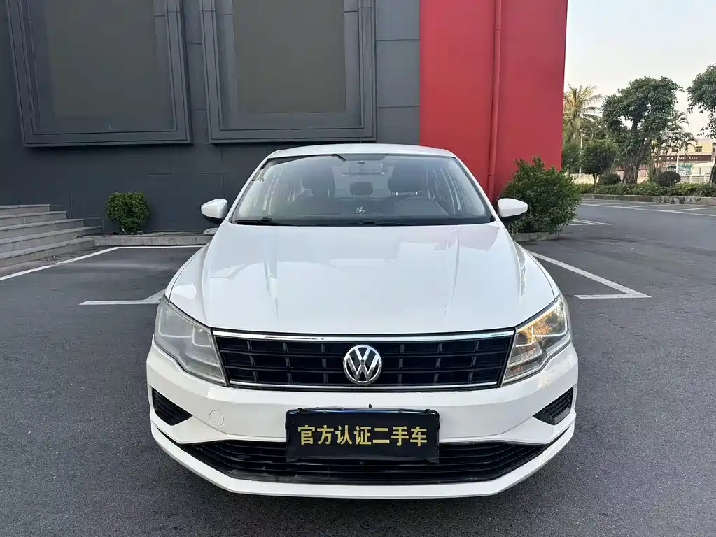 Volkswagen Jetta — миниатюра 2