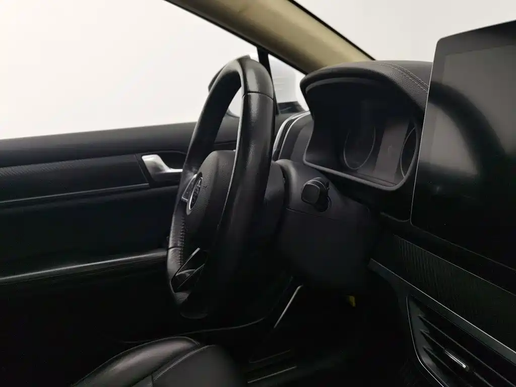 BYD Tang — миниатюра 22