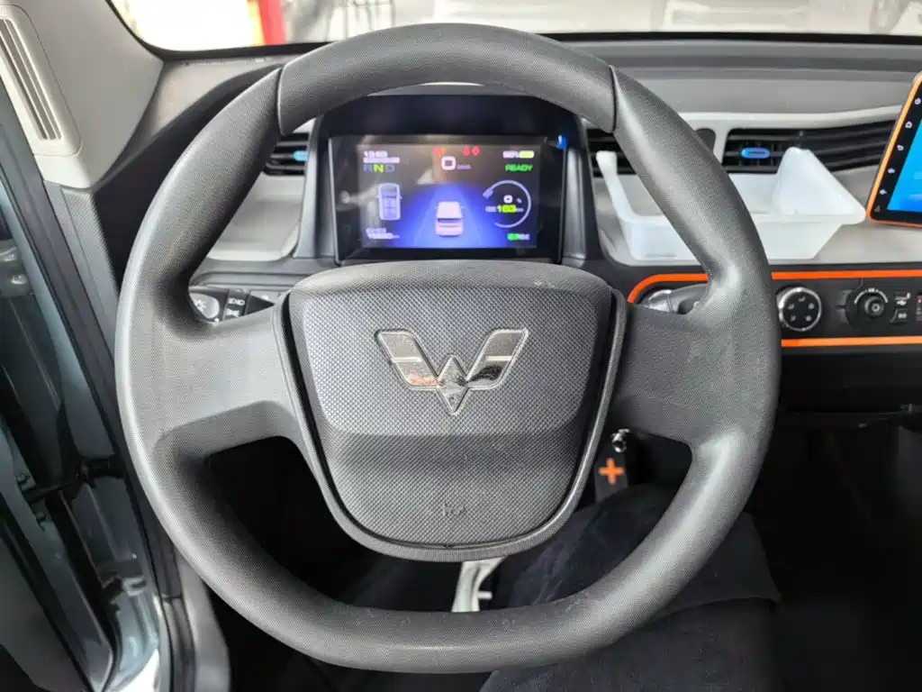 Wuling MINIEV — миниатюра 11