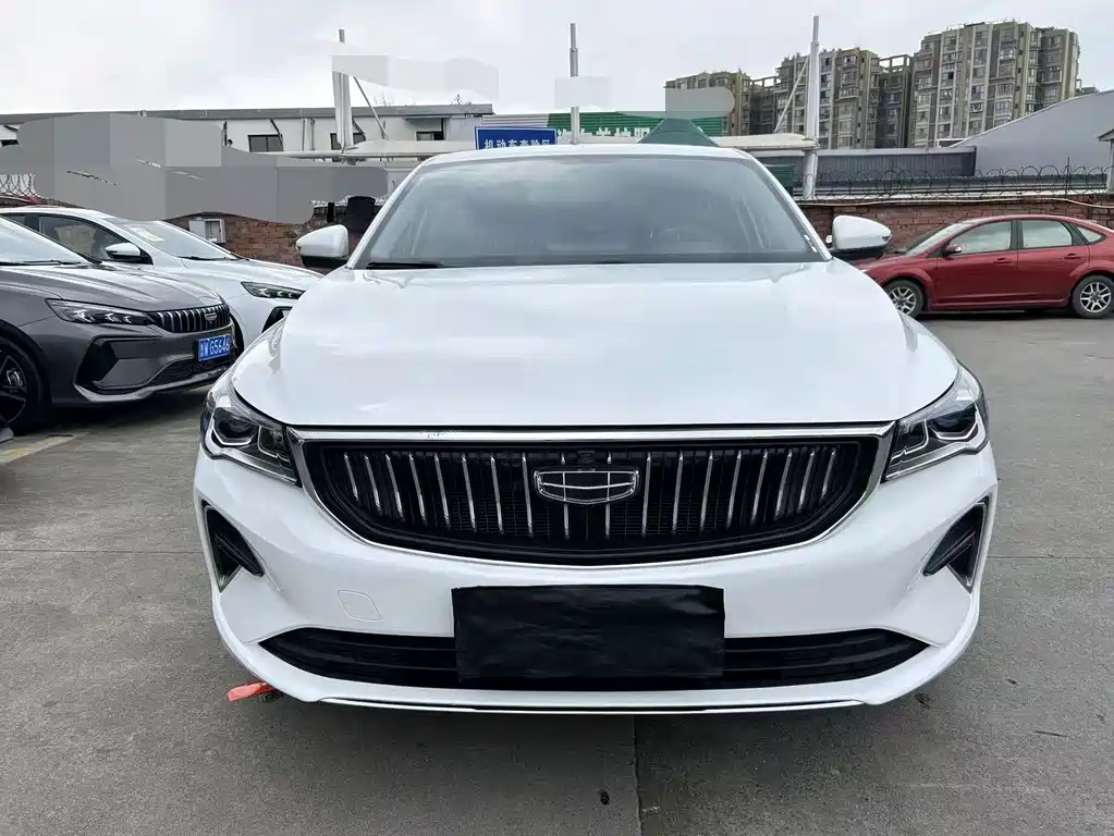 Geely Emgrand — миниатюра 2