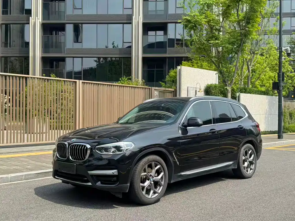 BMW X3 2021