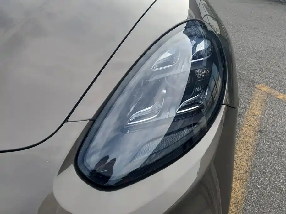 Porsche Panamera — миниатюра 5
