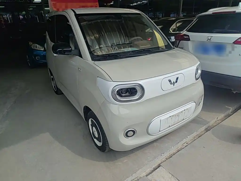 Wuling MINIEV — миниатюра 4