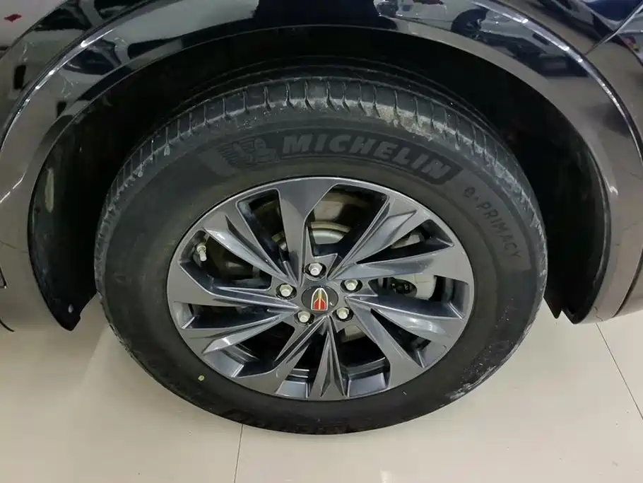 Hongqi Hongqi HS5 — миниатюра 6