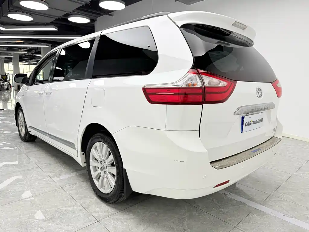 Toyota Sienna 2017 3.5L
