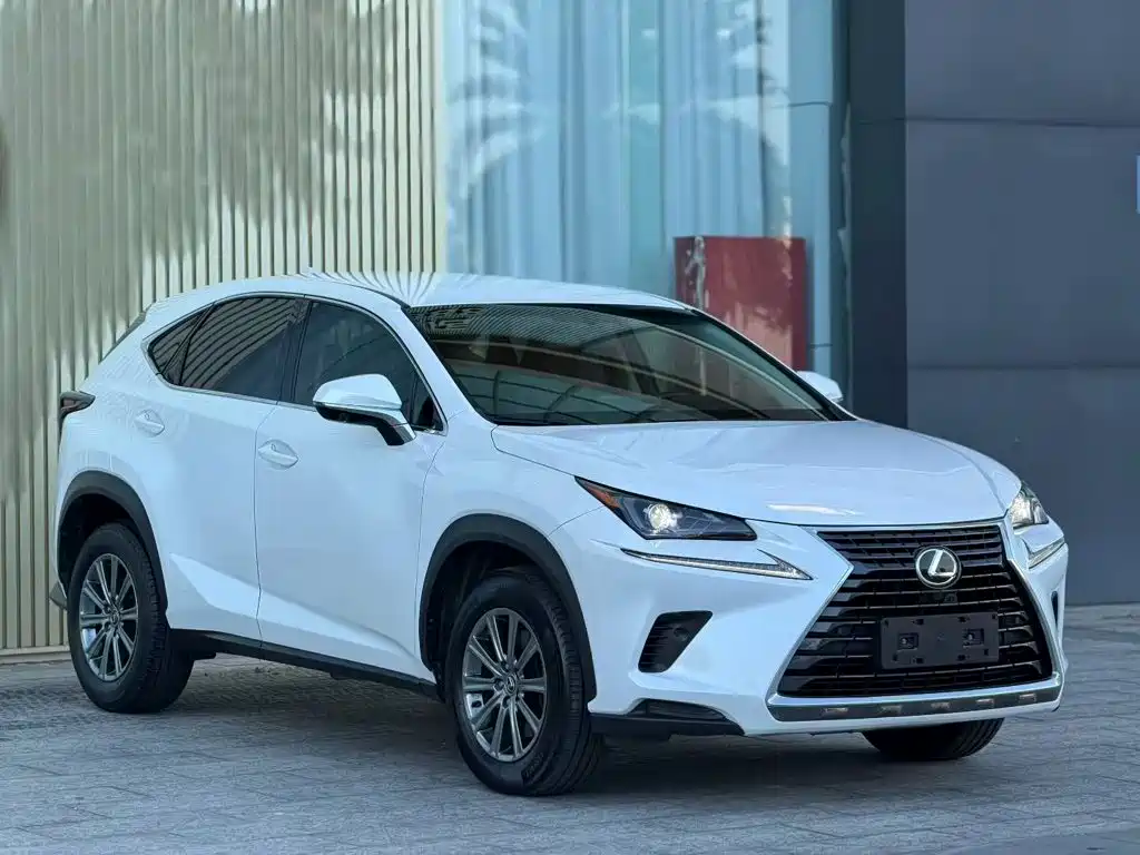 Lexus NX — миниатюра 3