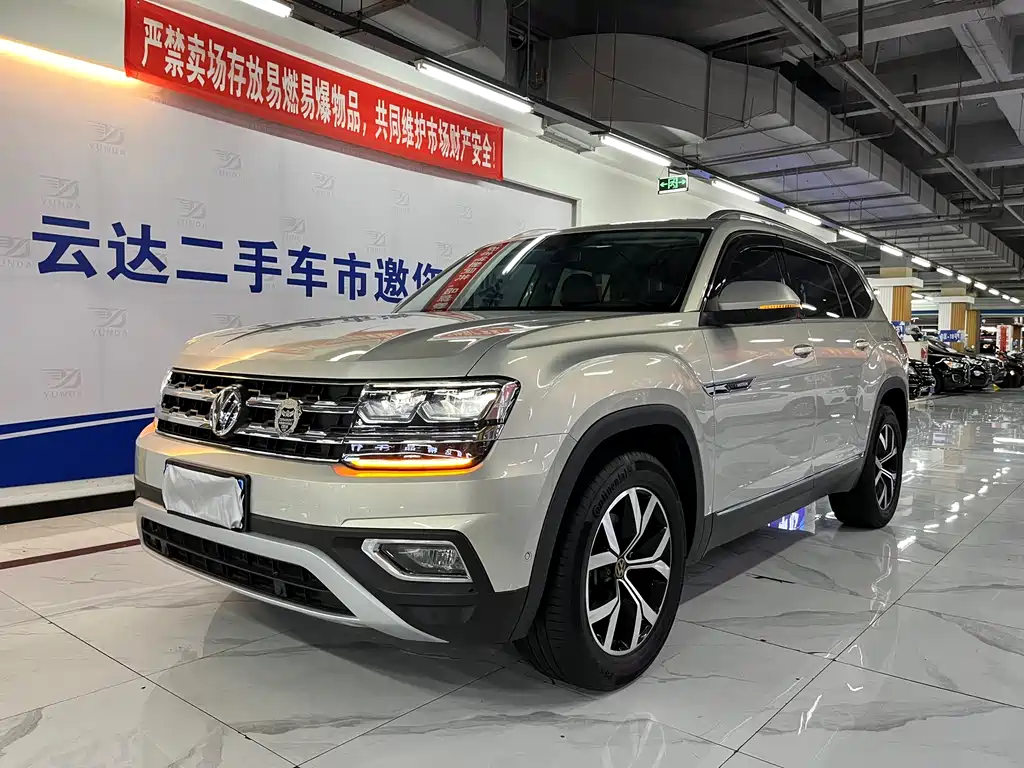 VOLKSWAGEN TOURANG