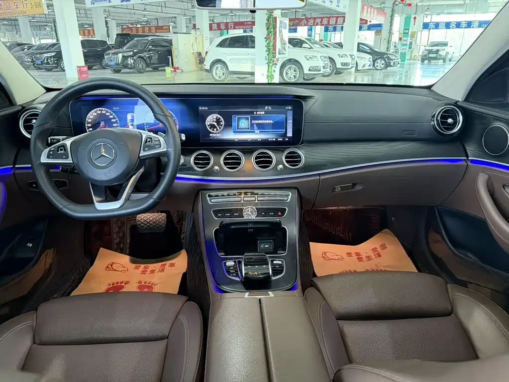 Mercedes-Benz E-Class — миниатюра 4