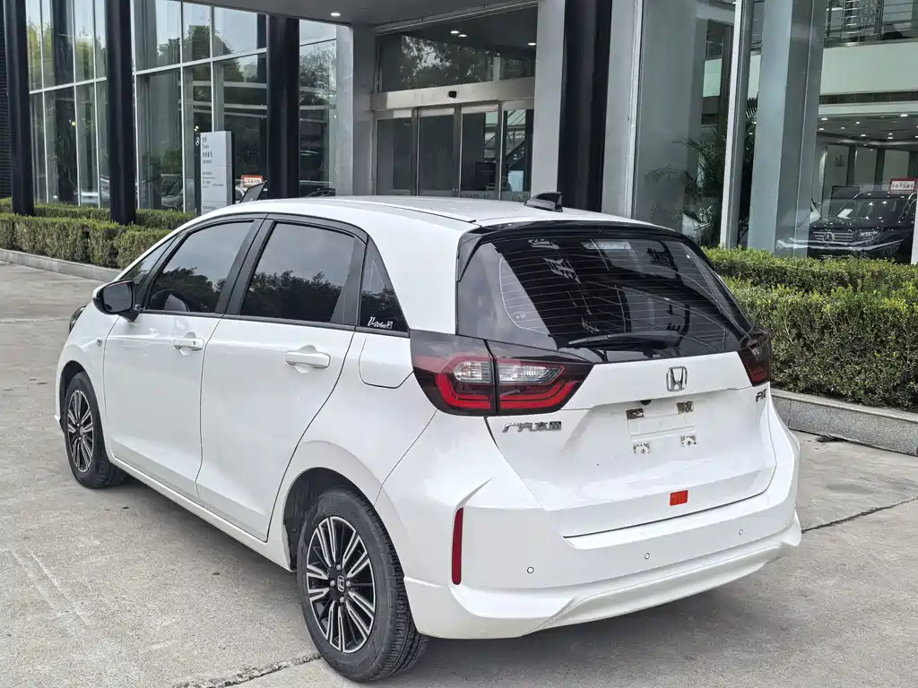 Honda Fit — миниатюра 3