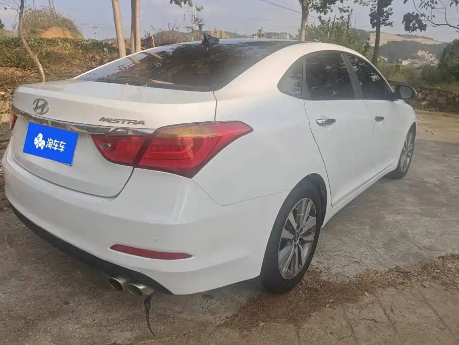 Hyundai Mistra — миниатюра 3