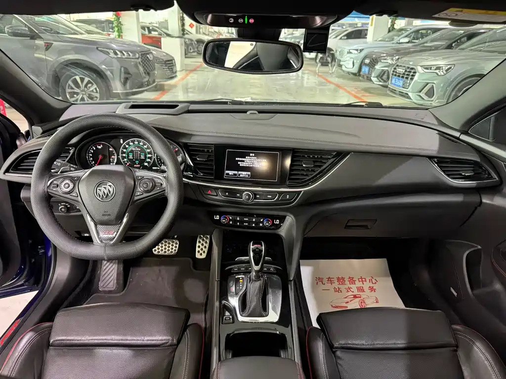 Buick Regal 2017 GS 28T Luxury