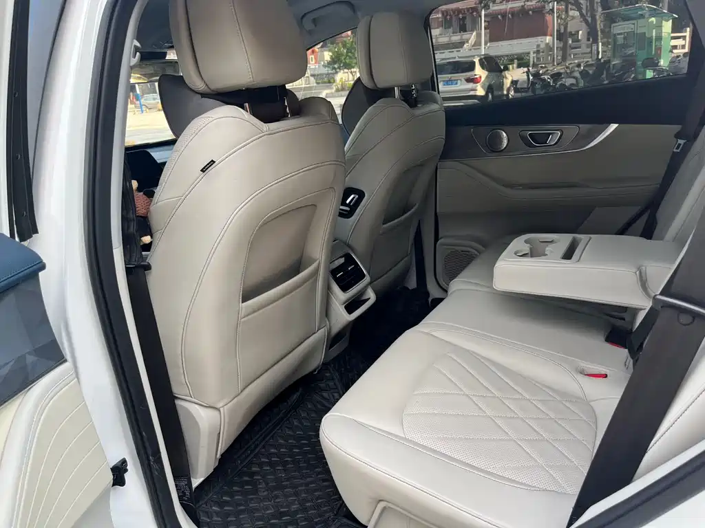 CHERY TIGGO 8 PRO NEW ENERGY