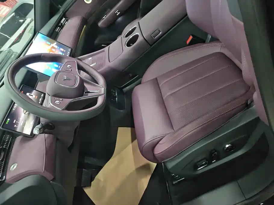 VOYAH FREE — миниатюра 9