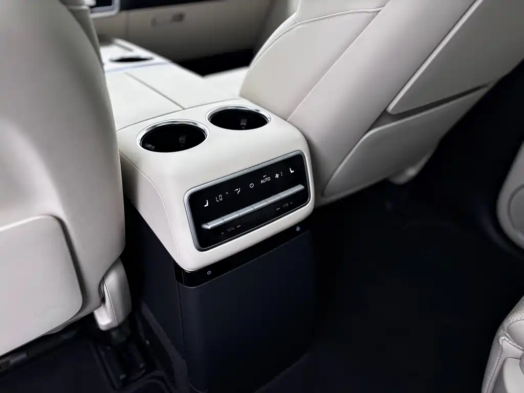 Li Auto Li L9 — миниатюра 21
