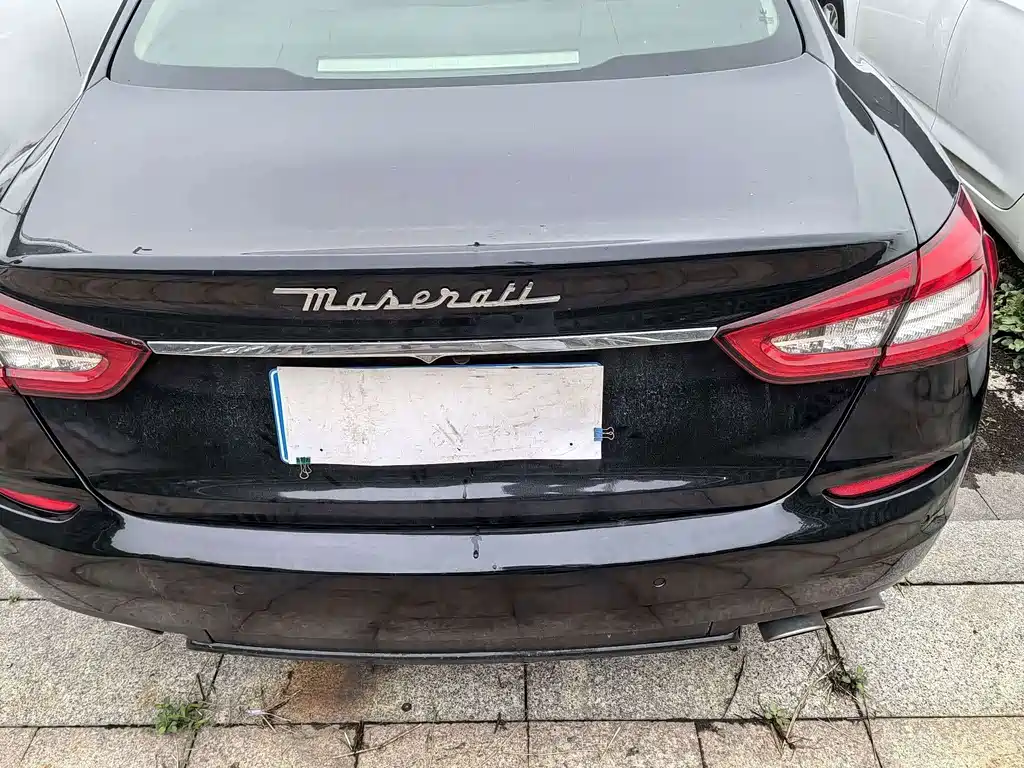 Maserati Quattroporte — миниатюра 8
