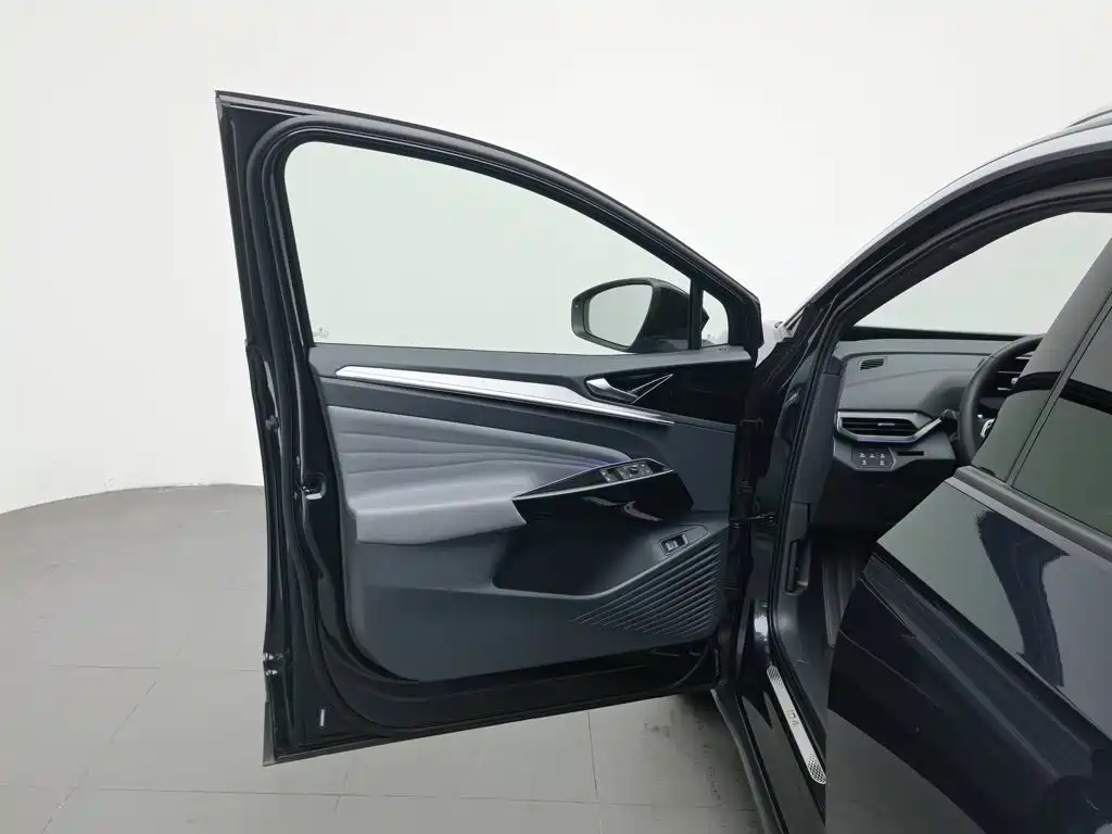 Volkswagen ID.4 Crozz — миниатюра 8
