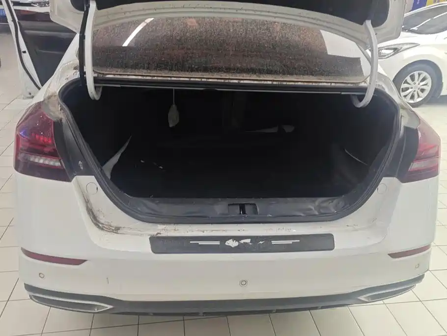 Geely Emgrand — миниатюра 4