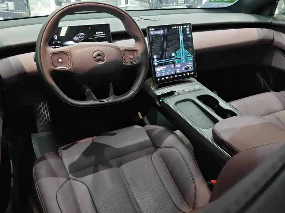 NIO ET5T — миниатюра 12