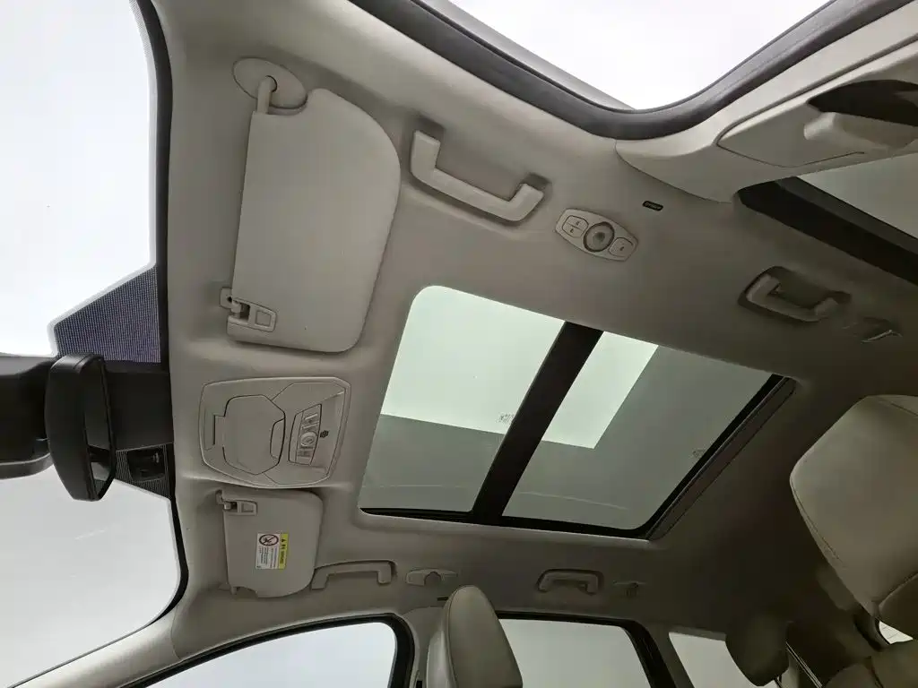 Ford Kuga — миниатюра 14