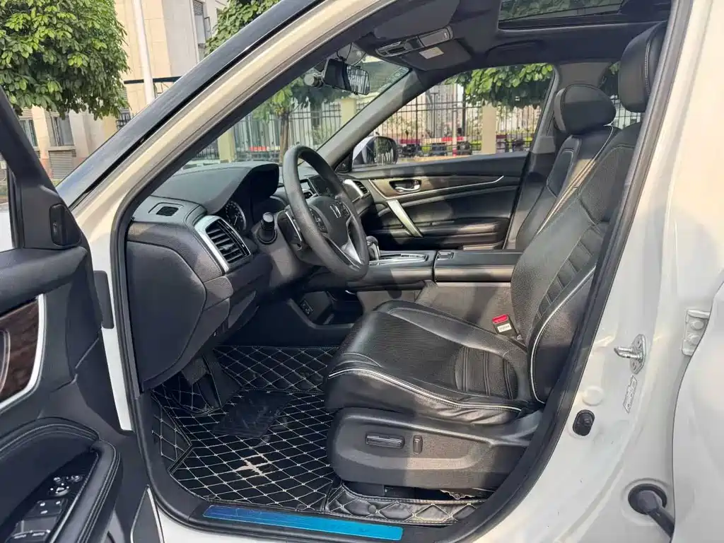 Honda UR-V — миниатюра 7
