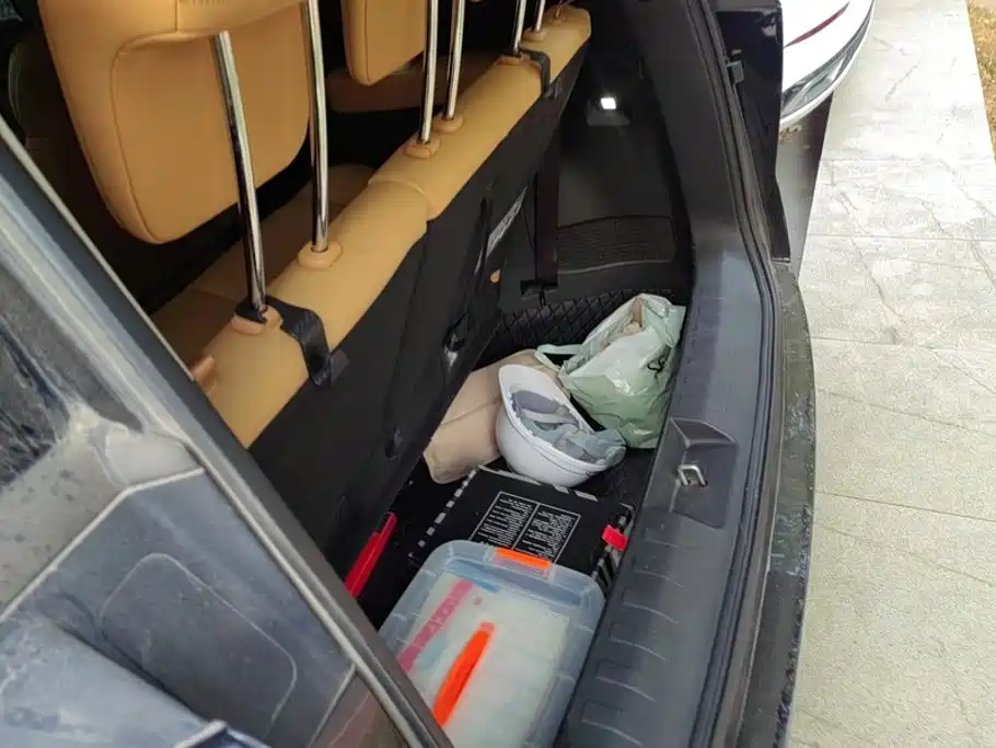 GAC Motor Trumpchi E8 PHEV — миниатюра 4