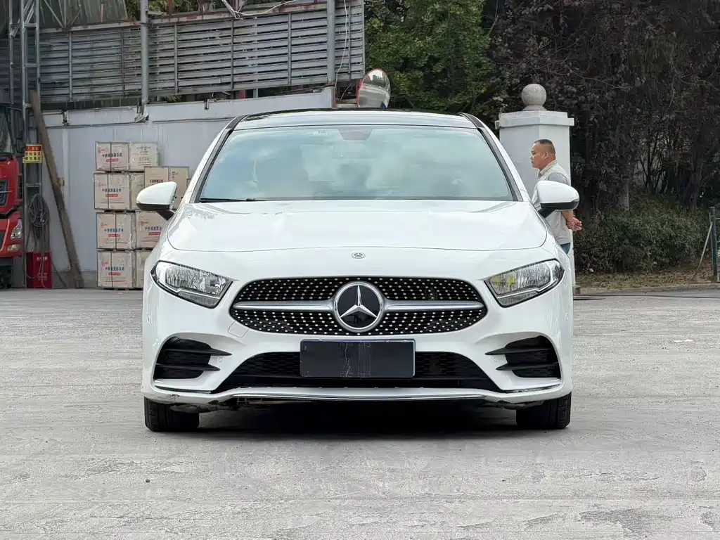 Mercedes-Benz A-Class — миниатюра 2