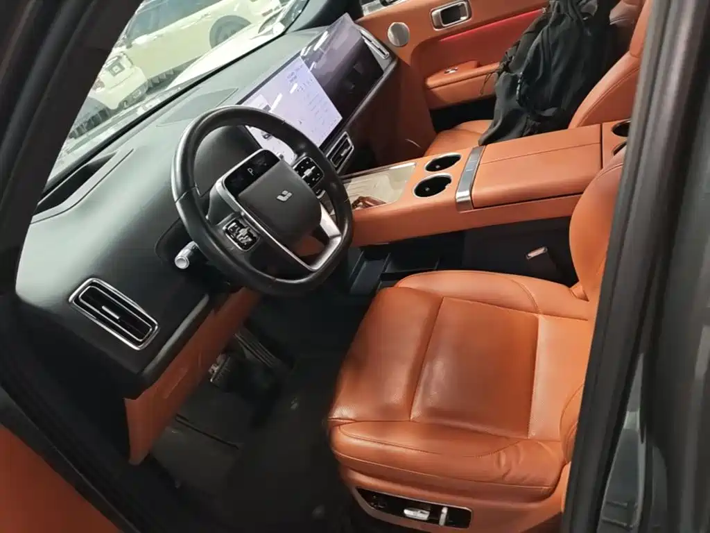Li Auto Li L8 — миниатюра 15