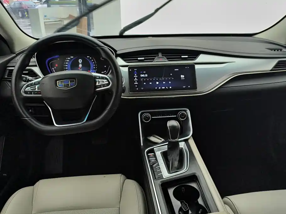 Geely Binrui — миниатюра 12