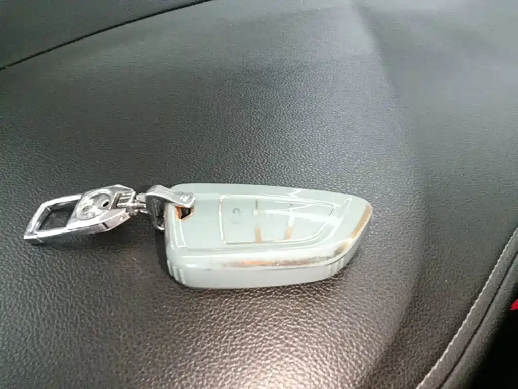 Buick Envision Plus — миниатюра 9