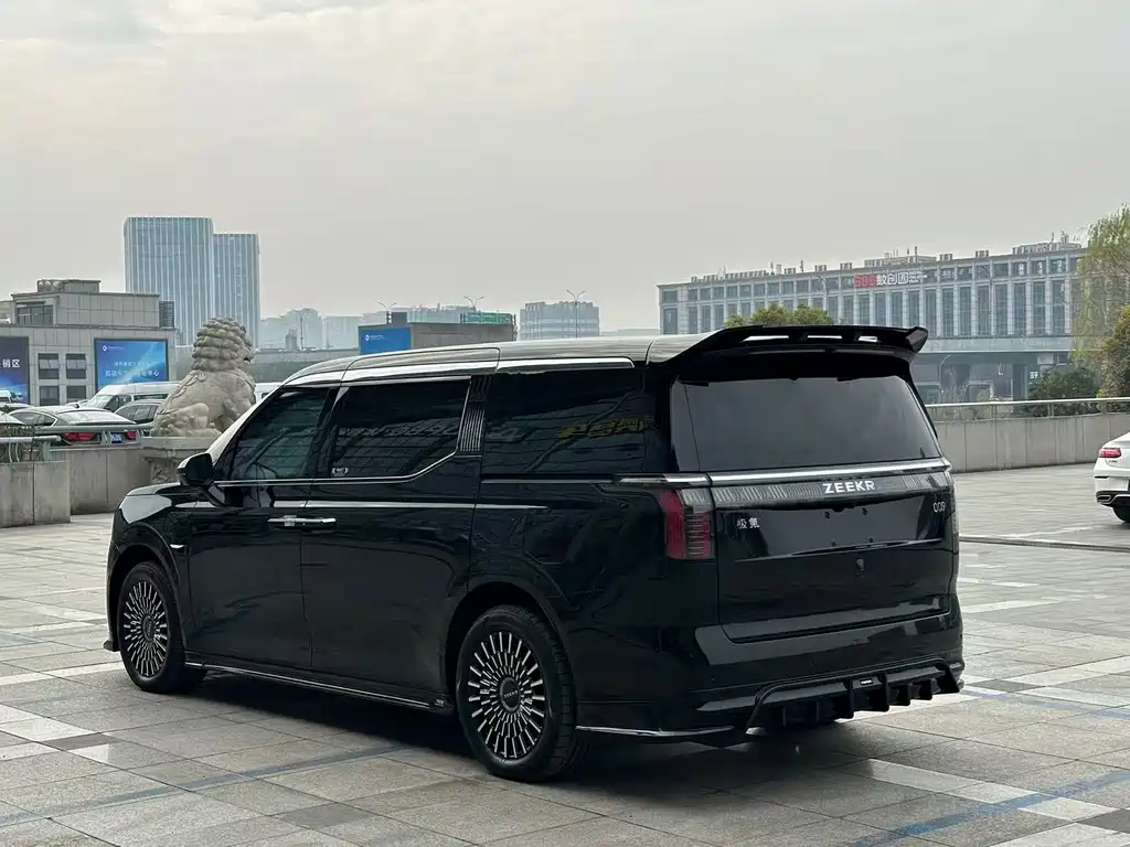 ZEEKR EXTREME KRYPTON 009