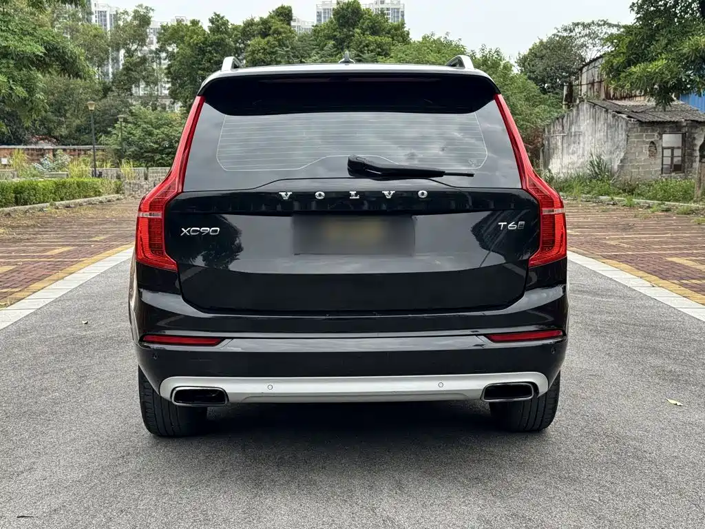 Volvo XC90 — миниатюра 4