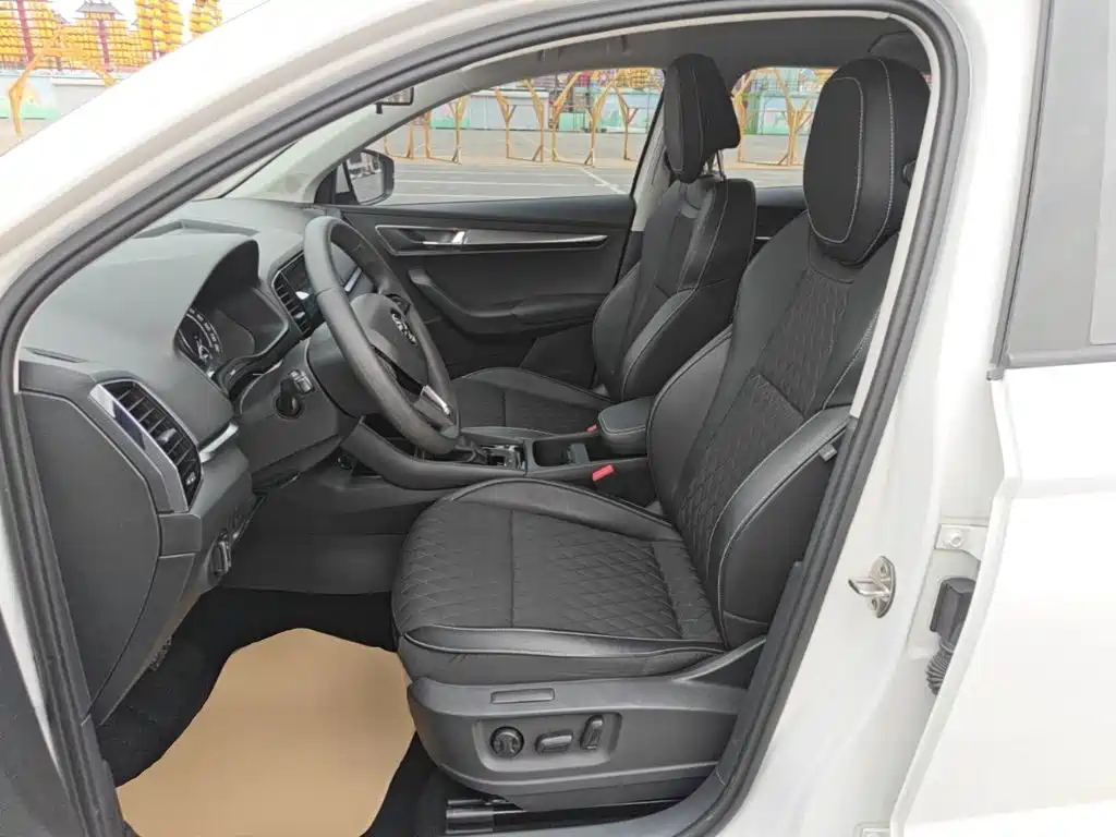 Skoda Karoq — миниатюра 15