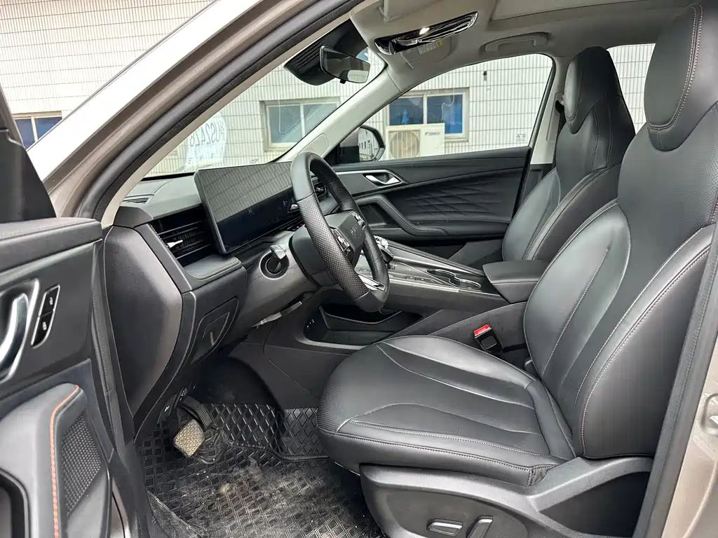 Roewe RX5 — миниатюра 7