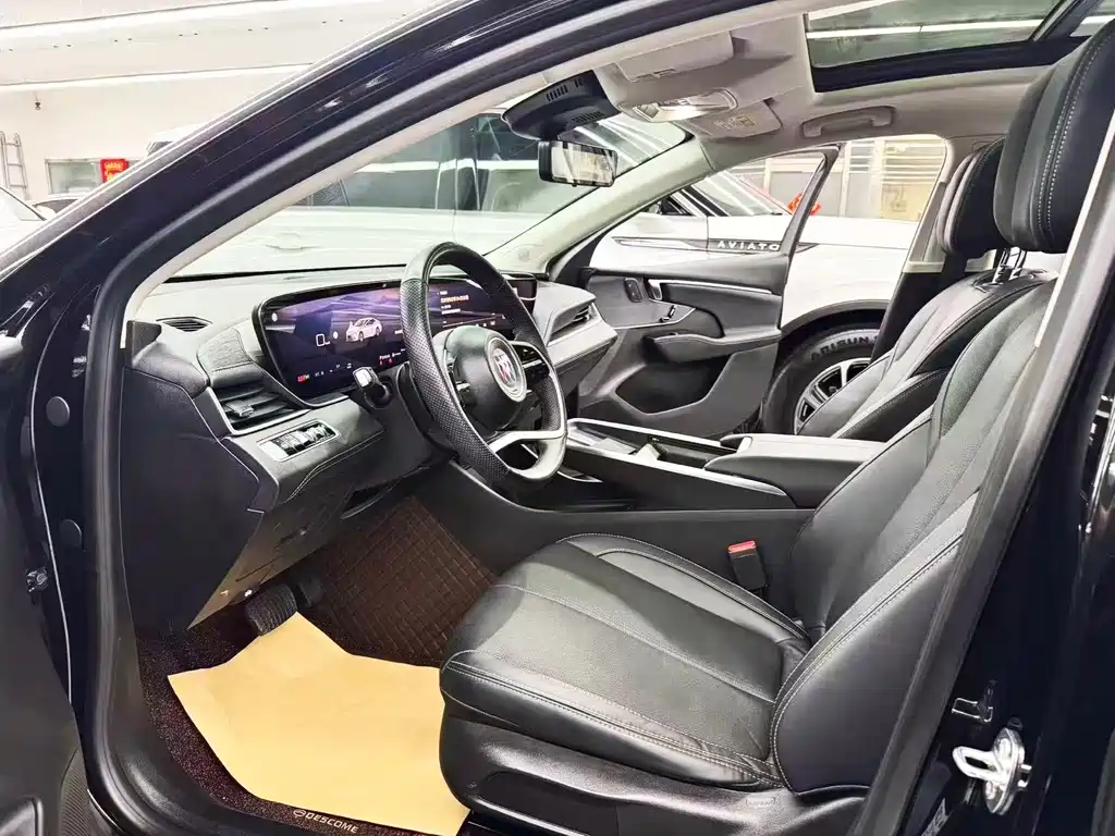 Buick LaCrosse — миниатюра 7
