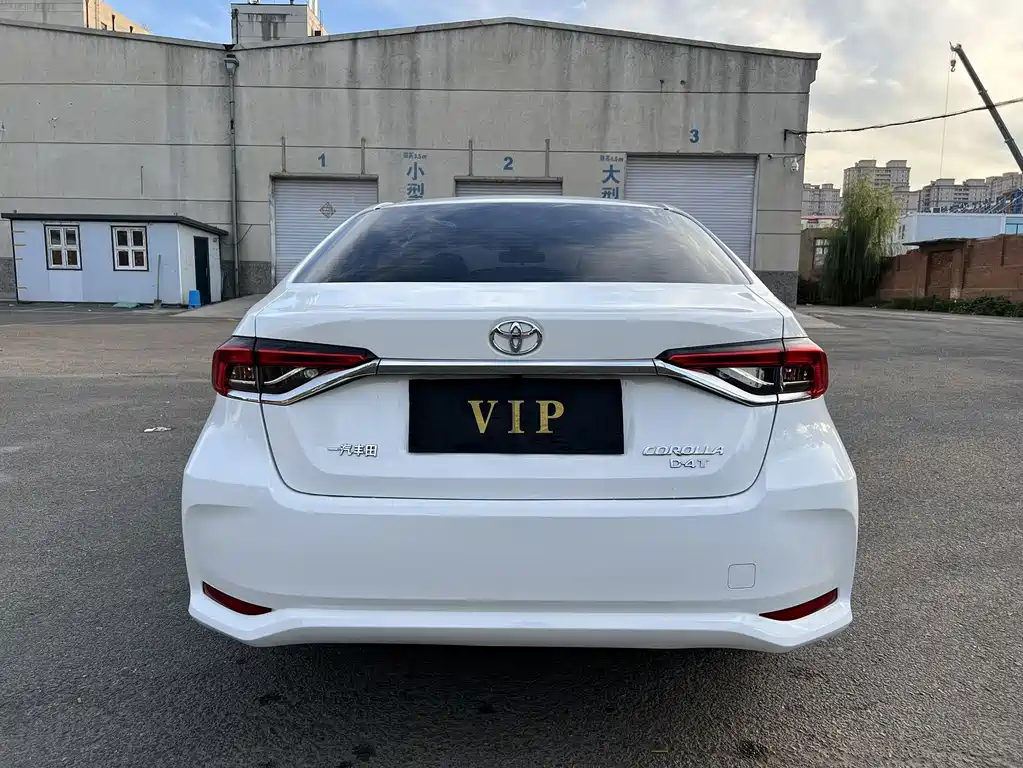 Toyota Corolla — миниатюра 5