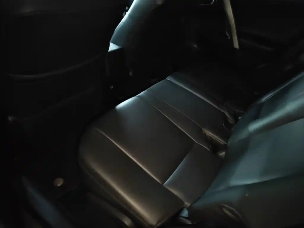 Toyota RAV4 — миниатюра 17