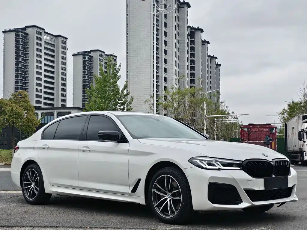 BMW 5 Series 5 2022 525Li M Sport