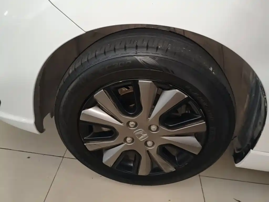 Honda Fit — миниатюра 23