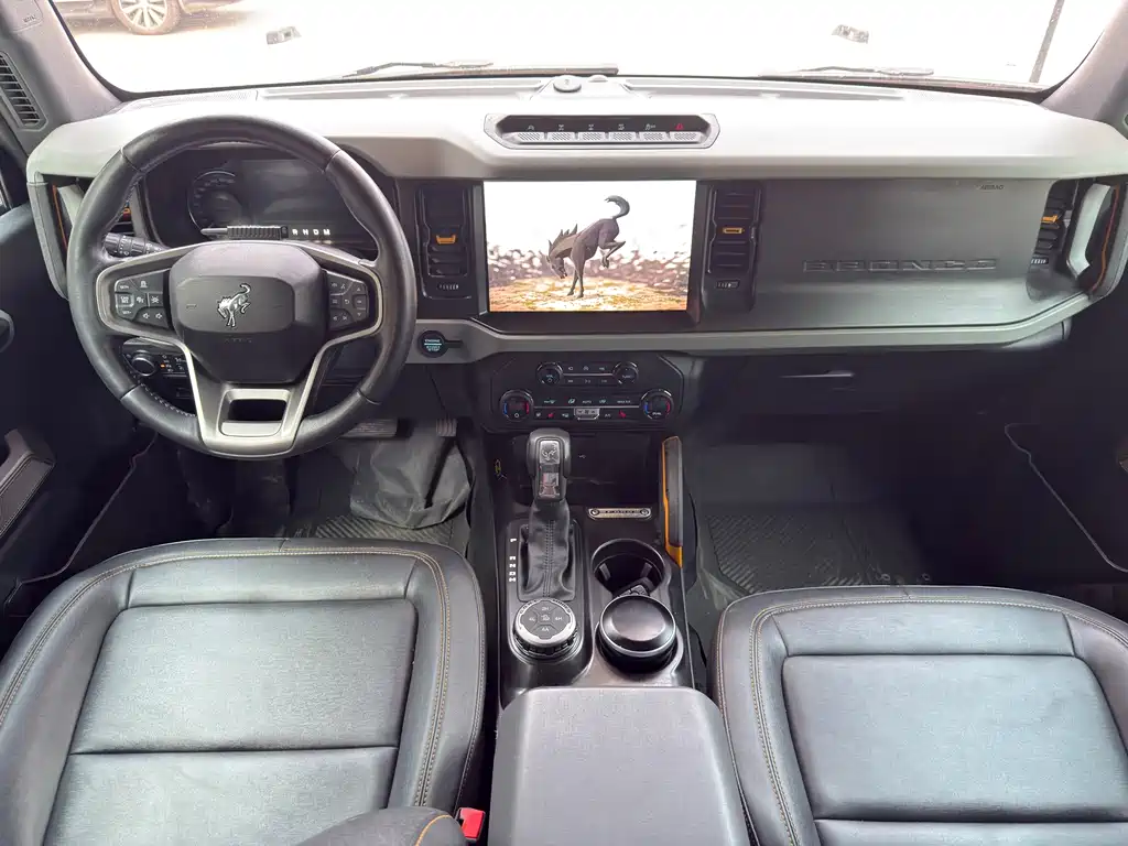 Ford Bronco — миниатюра 10