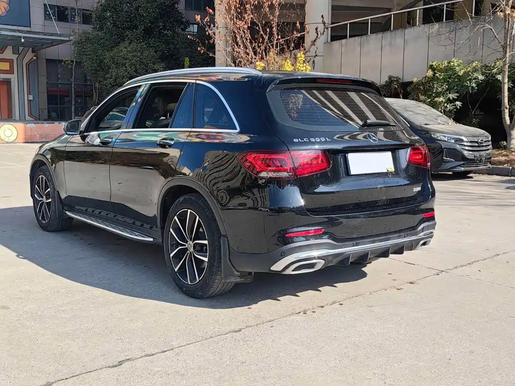 Mercedes-Benz GLC — миниатюра 19