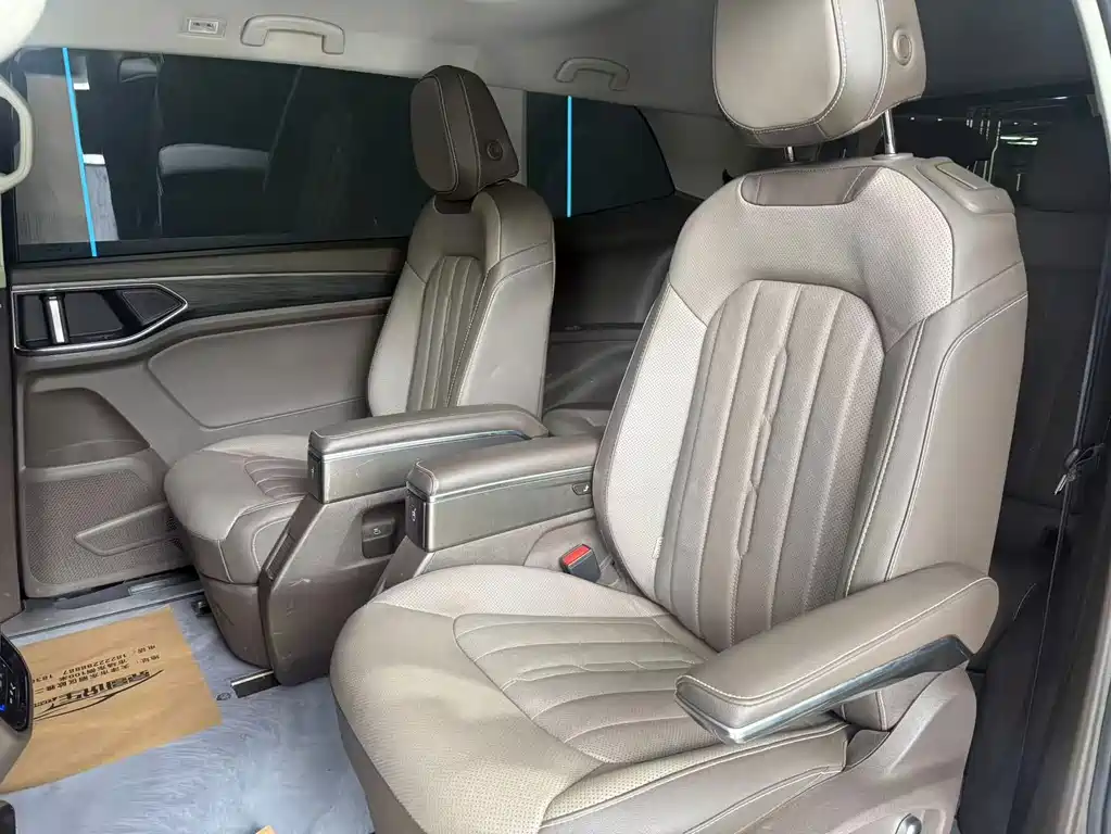 Volkswagen Viloran — миниатюра 10