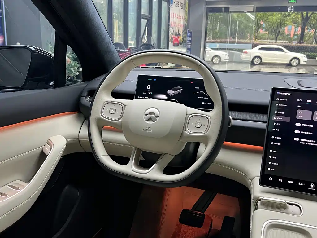 NIO ES6 — миниатюра 4